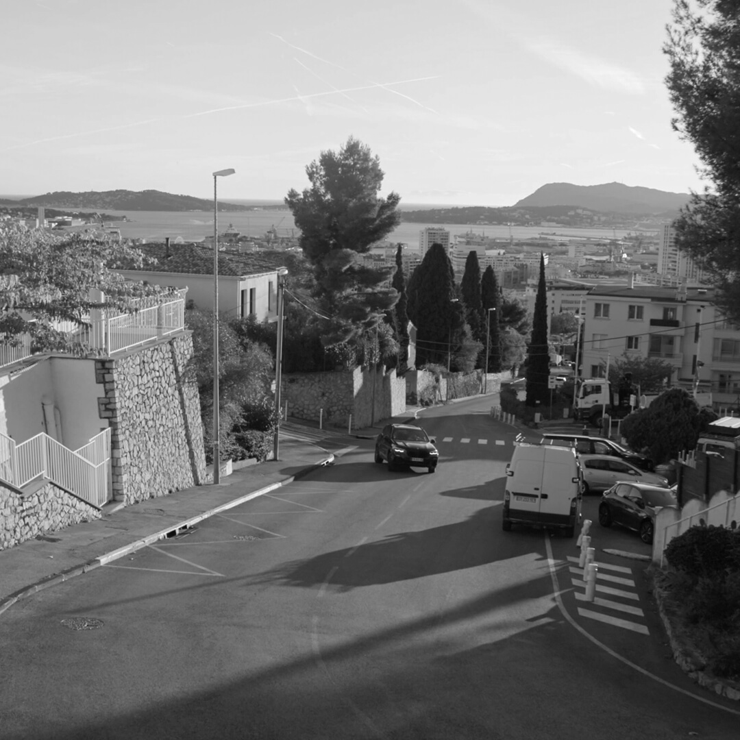 détective privé en filature à Toulon